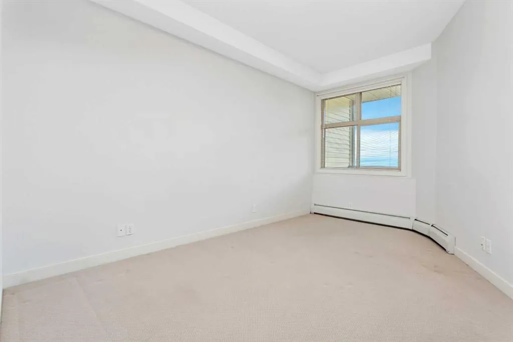 100 Lakeway Boulevard #420