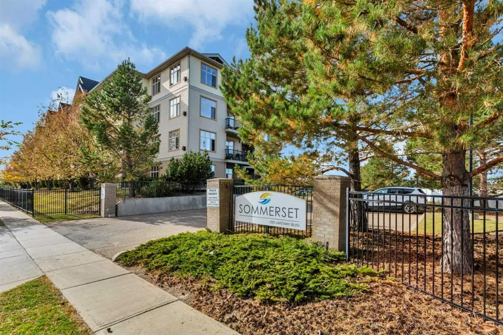 100 Lakeway Boulevard #420