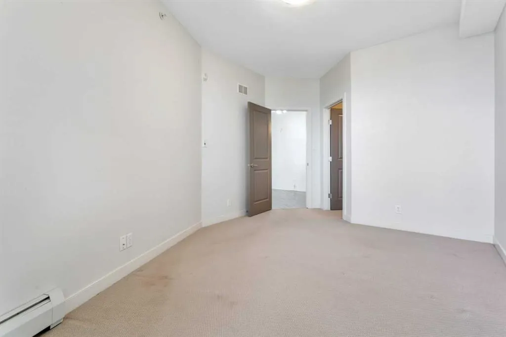 100 Lakeway Boulevard #420