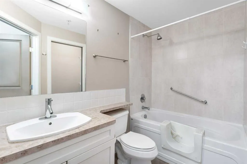 100 Lakeway Boulevard #420