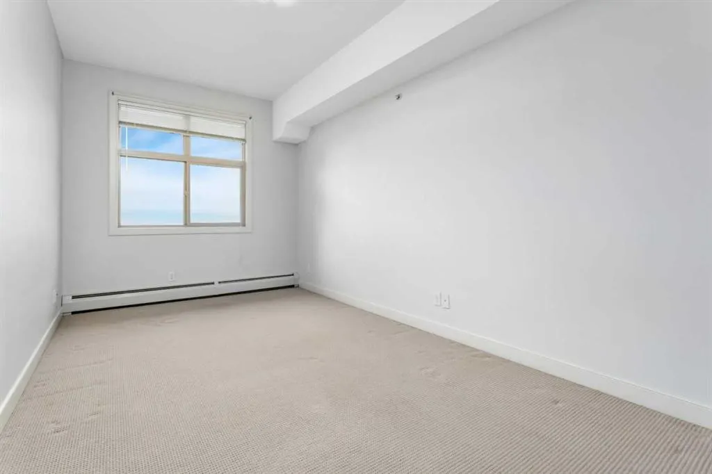 100 Lakeway Boulevard #420