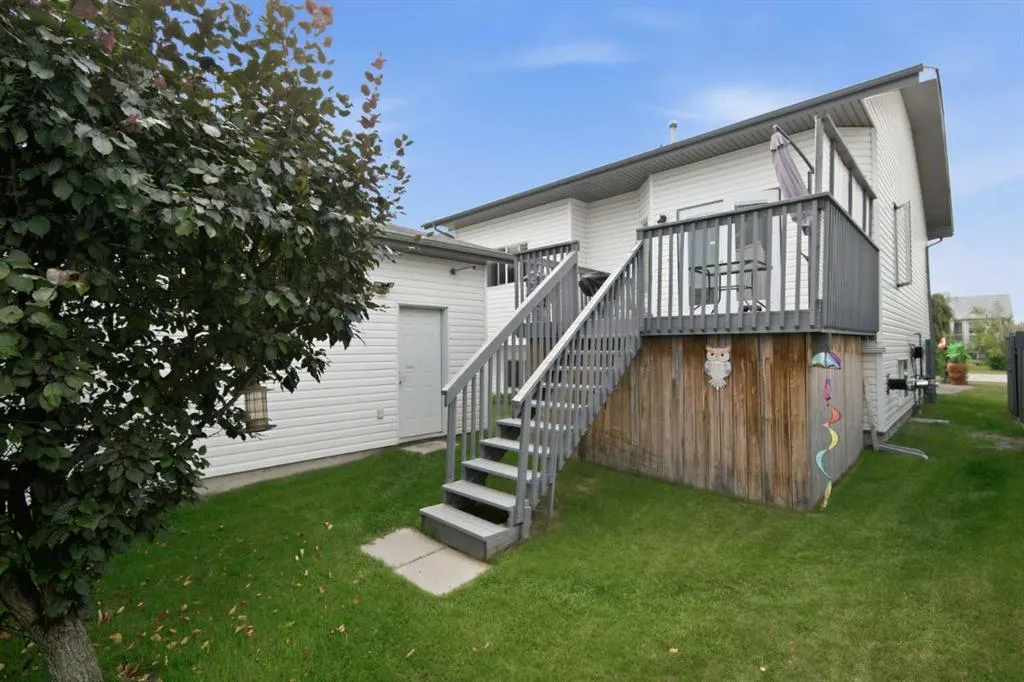 98 Duval Crescent