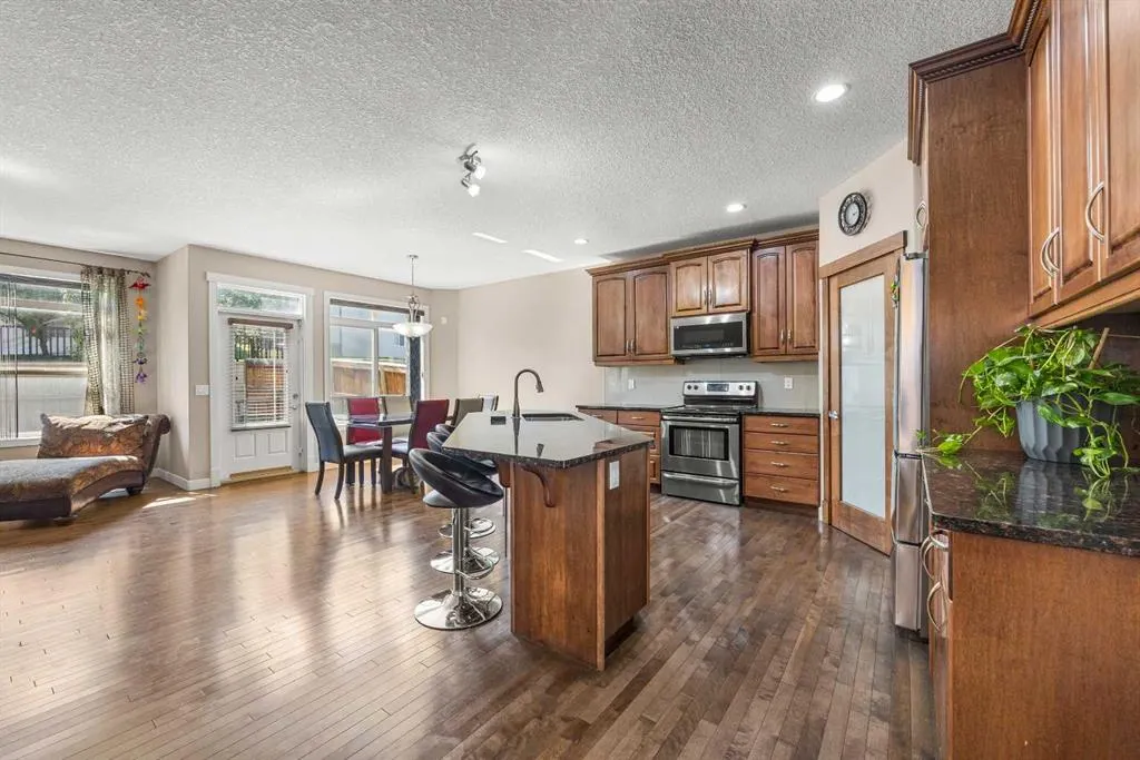 162 Sherwood Hill NW