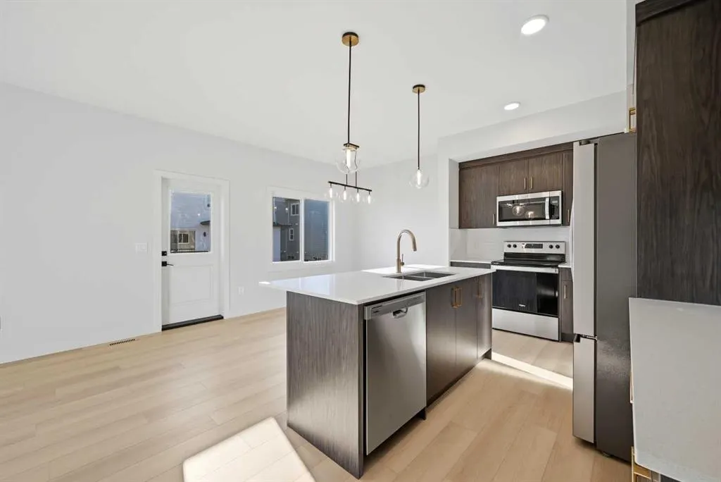 78 Waterford Mews
