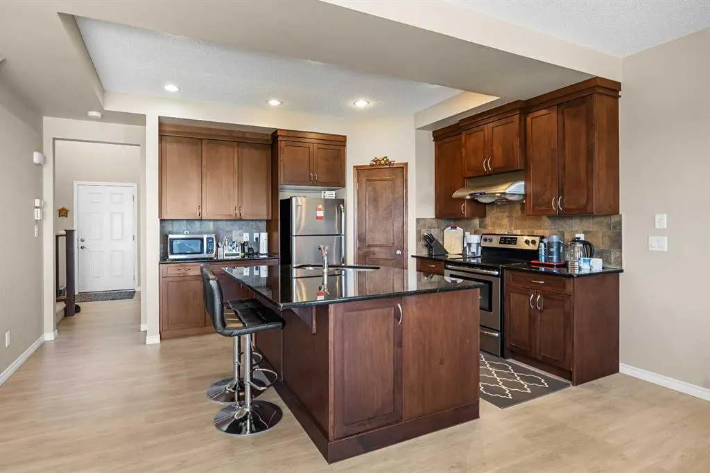 32 Panatella Common NW