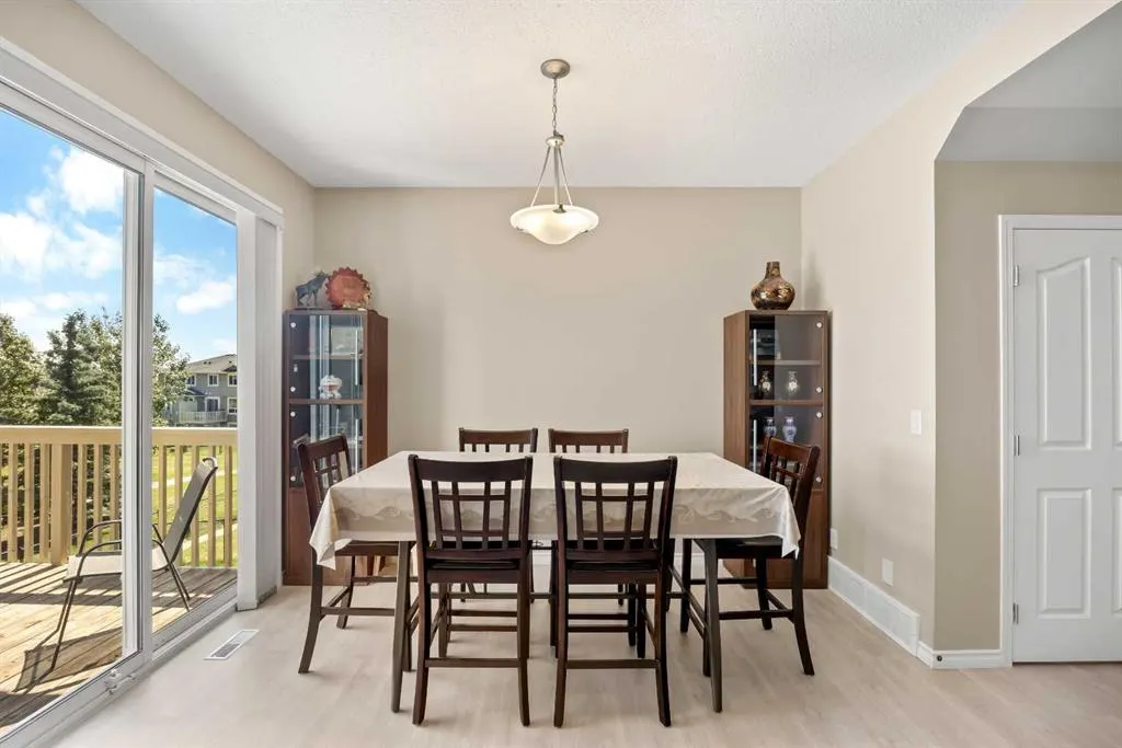 32 Panatella Common NW