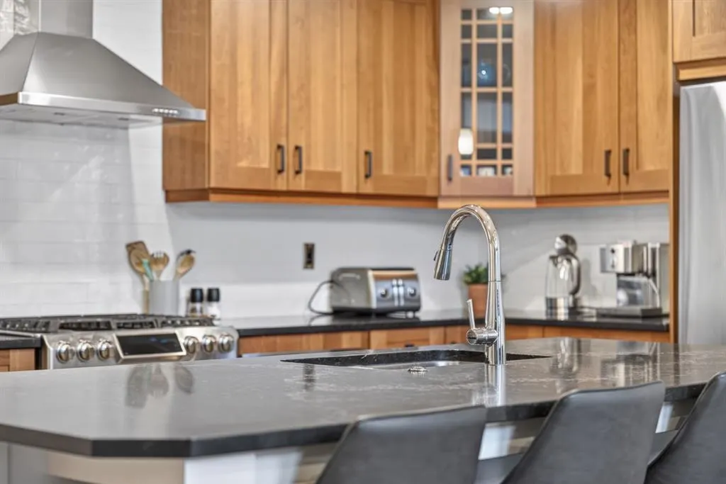 707 Spring Creek Drive #407