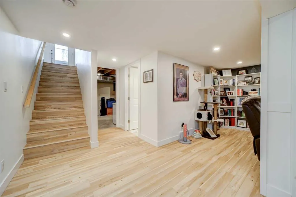 213 17th Street