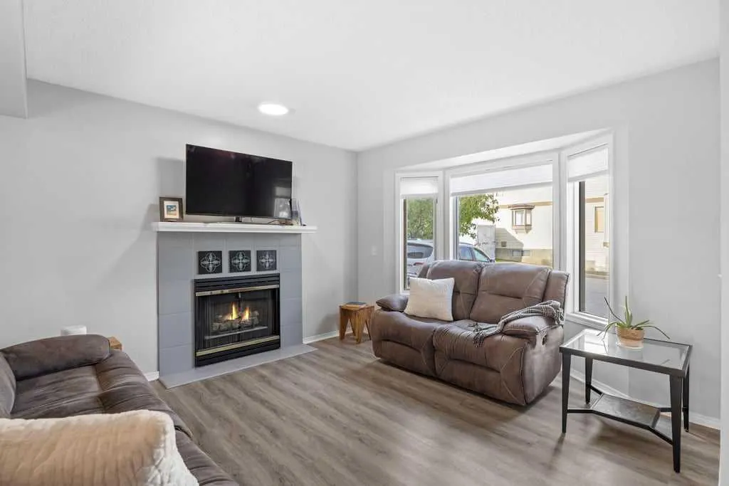 109 Patina Park SW