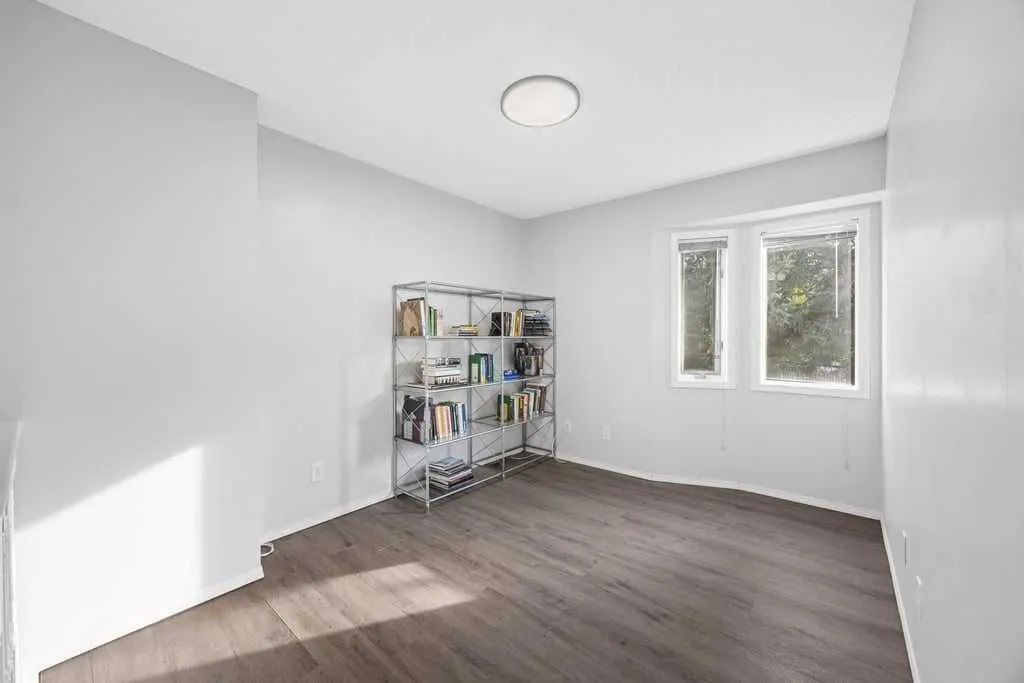 109 Patina Park SW