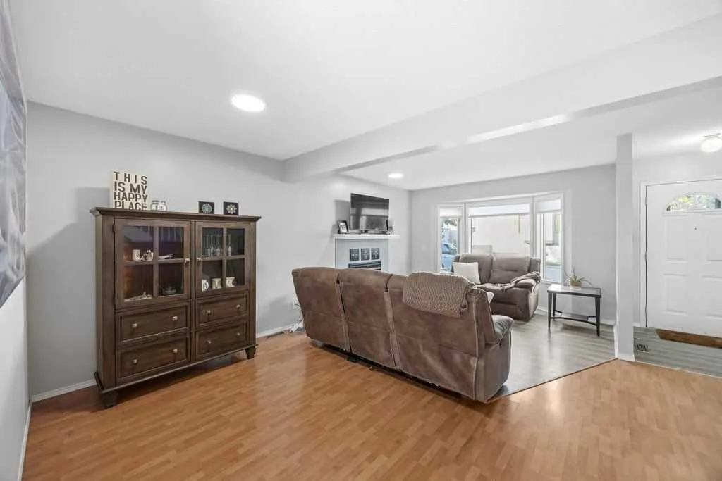 109 Patina Park SW