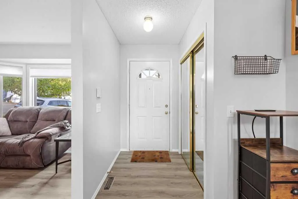 109 Patina Park SW