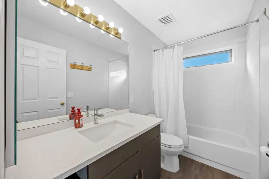 109 Patina Park SW