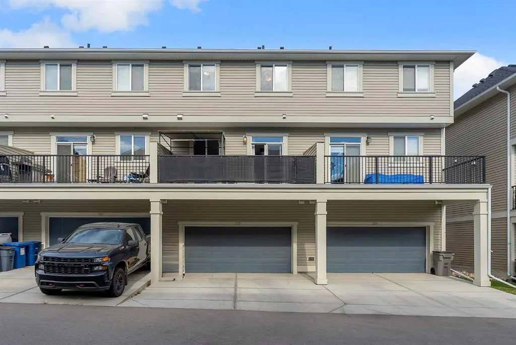 207 South Point Park SW