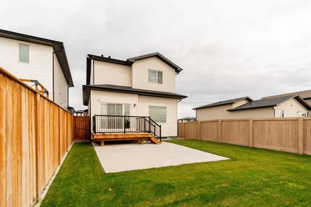894 Miners Boulevard W