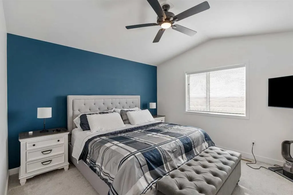 894 Miners Boulevard W