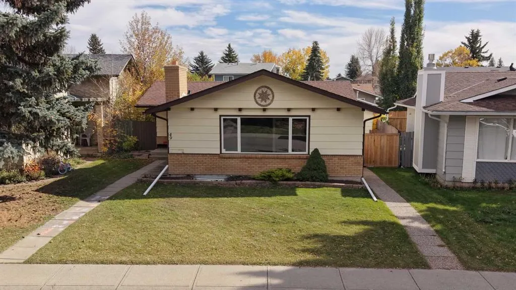 49 Sunhurst Crescent SE
