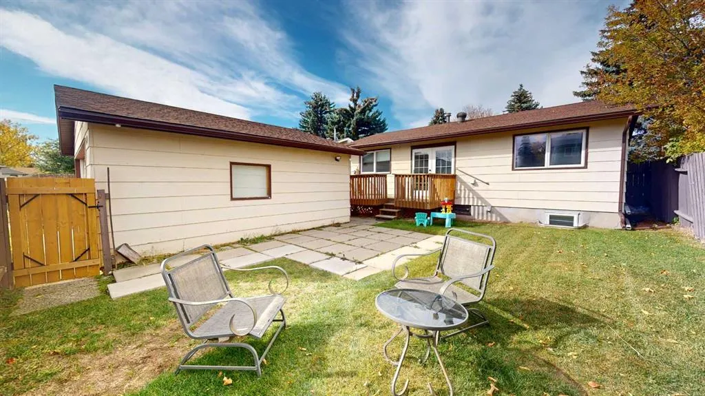 49 Sunhurst Crescent SE