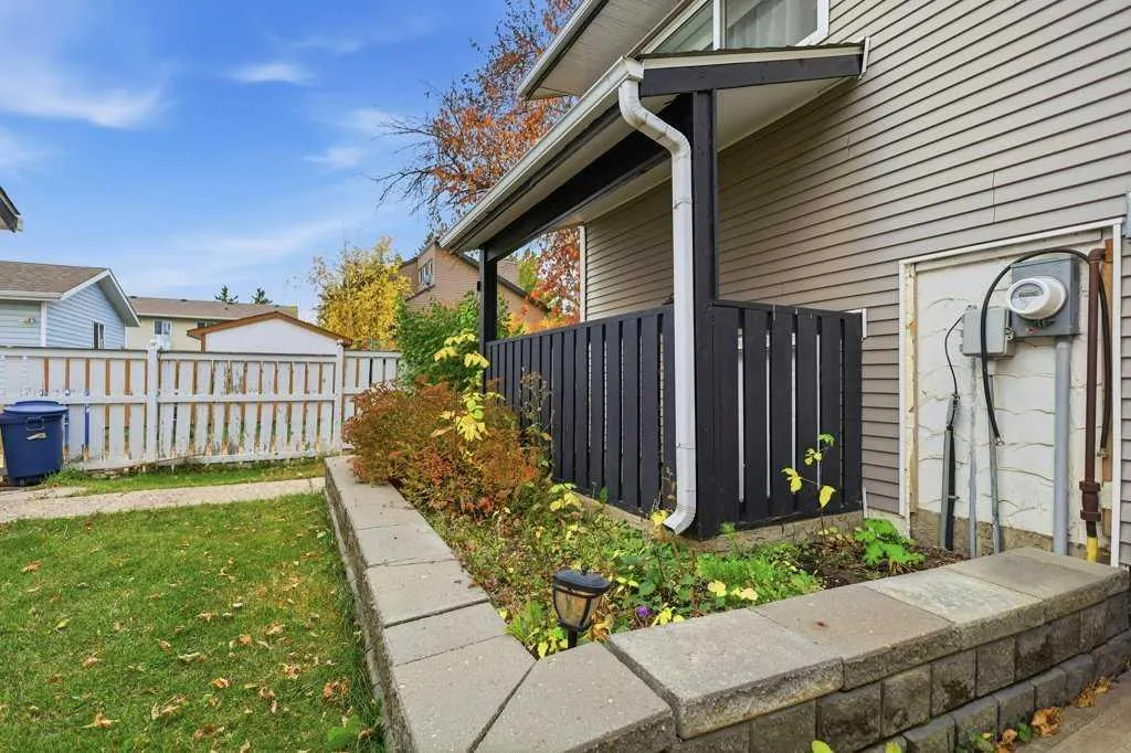 7 Opal Avenue