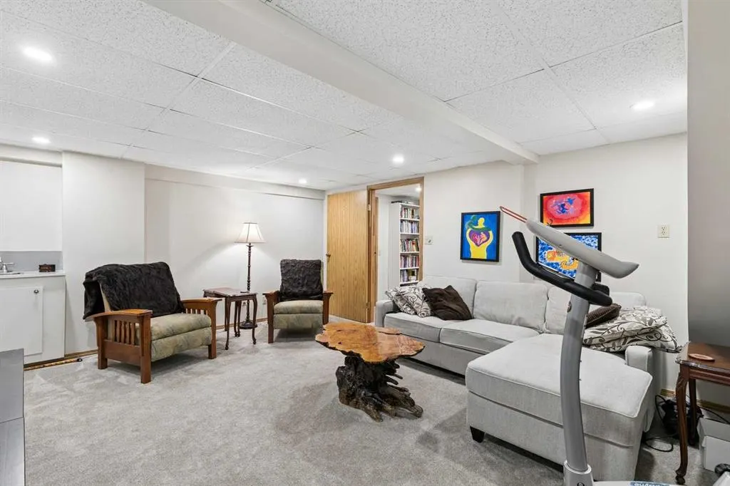 185 Woodridge Drive SW #29
