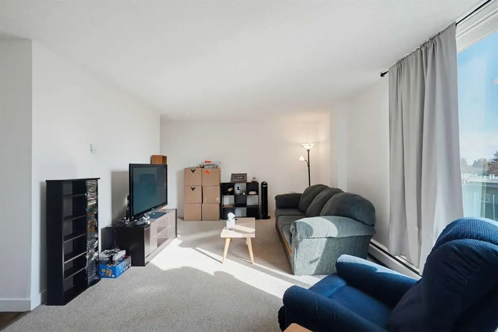 3522 44 Street SW #302