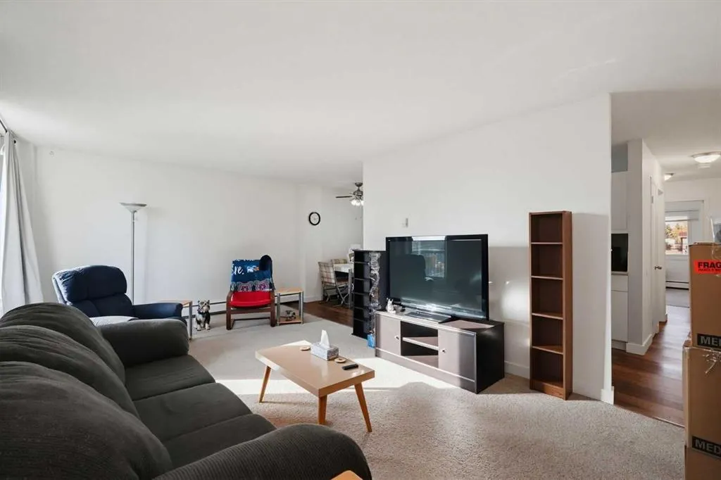 3522 44 Street SW #302