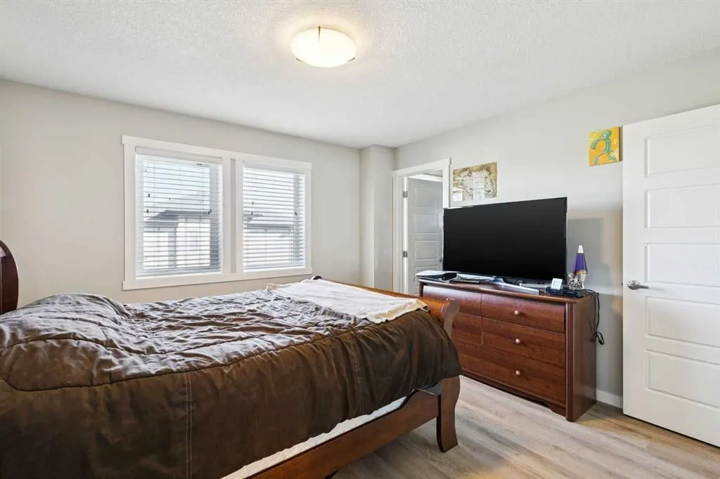 50 Westland Road #100
