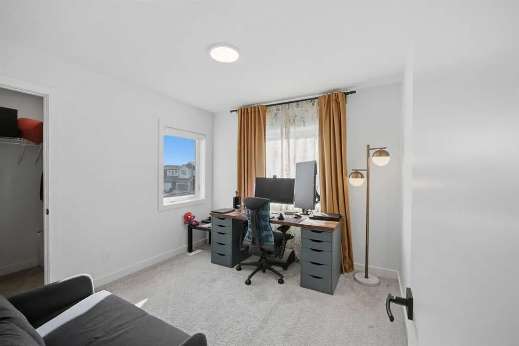 436 Belmont Park SW
