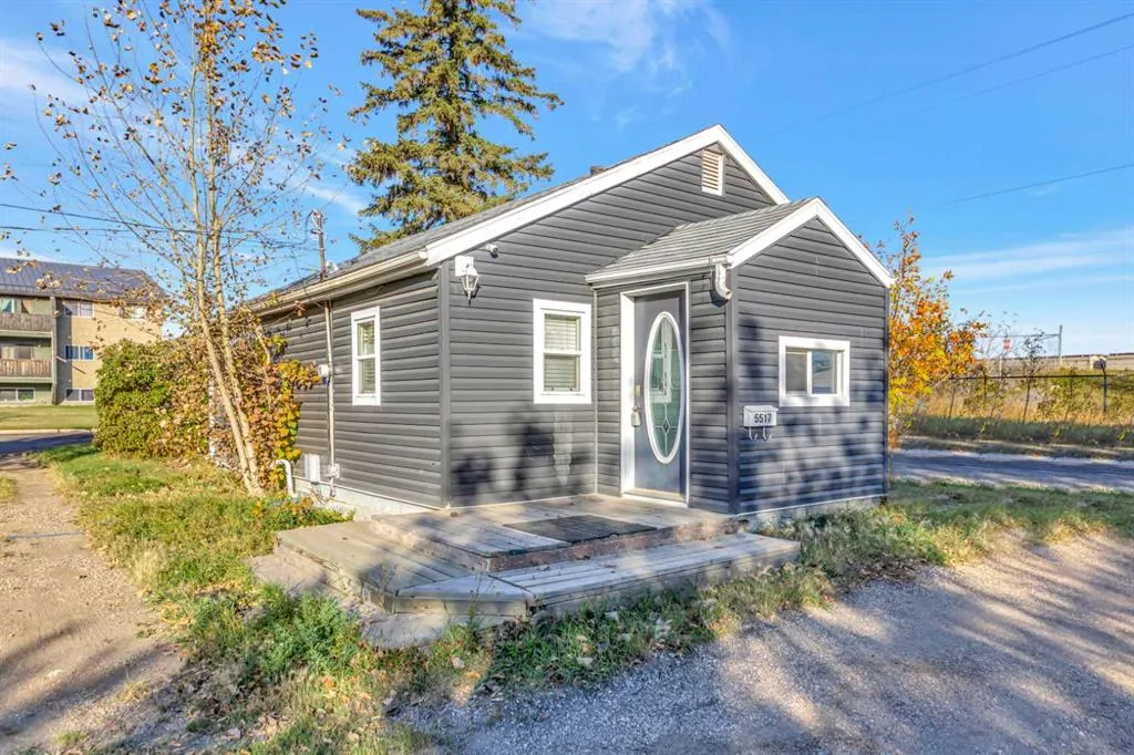 5517 52 Street