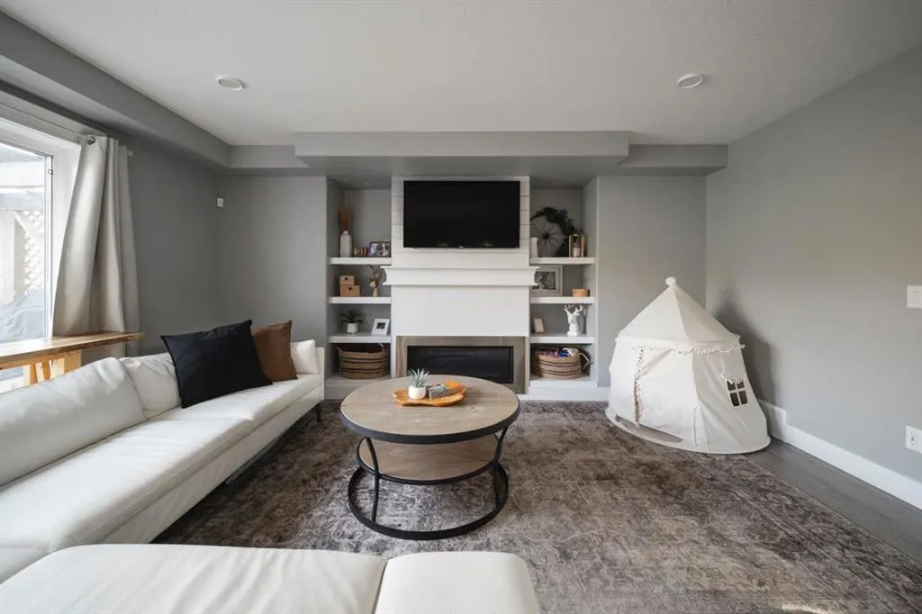 242 Prospect Drive