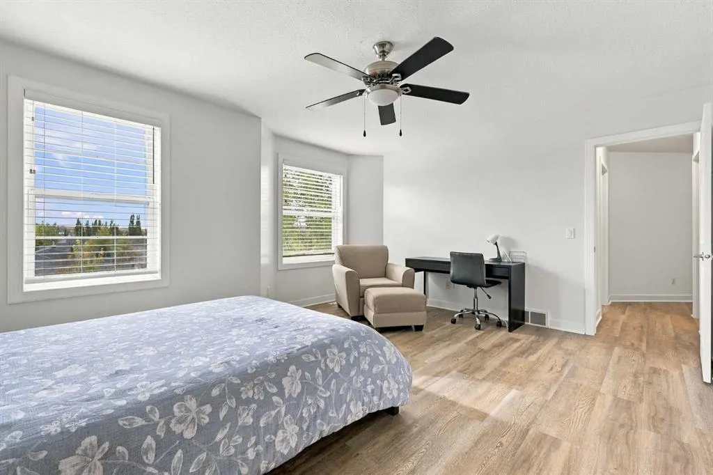 50 Westland Road #220