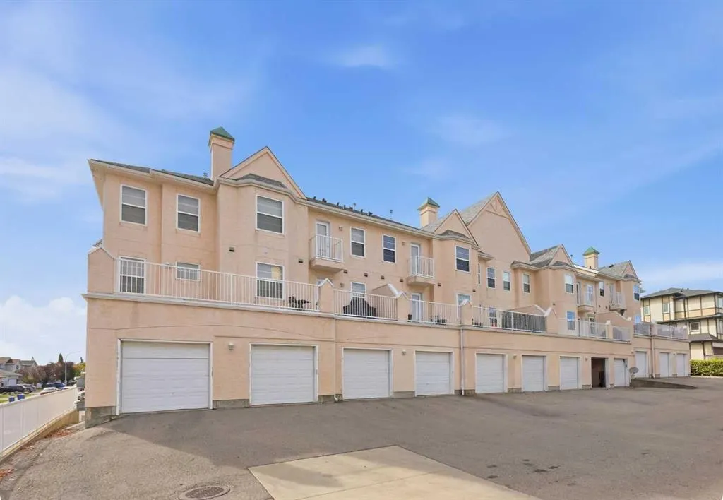 50 Westland Road #220