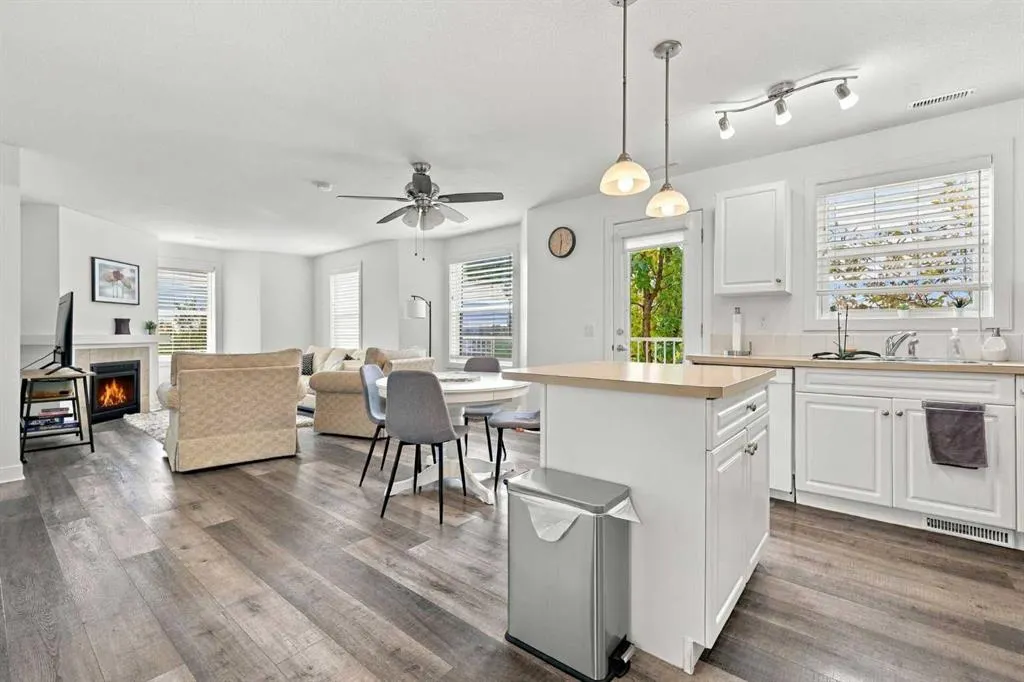 50 Westland Road #220