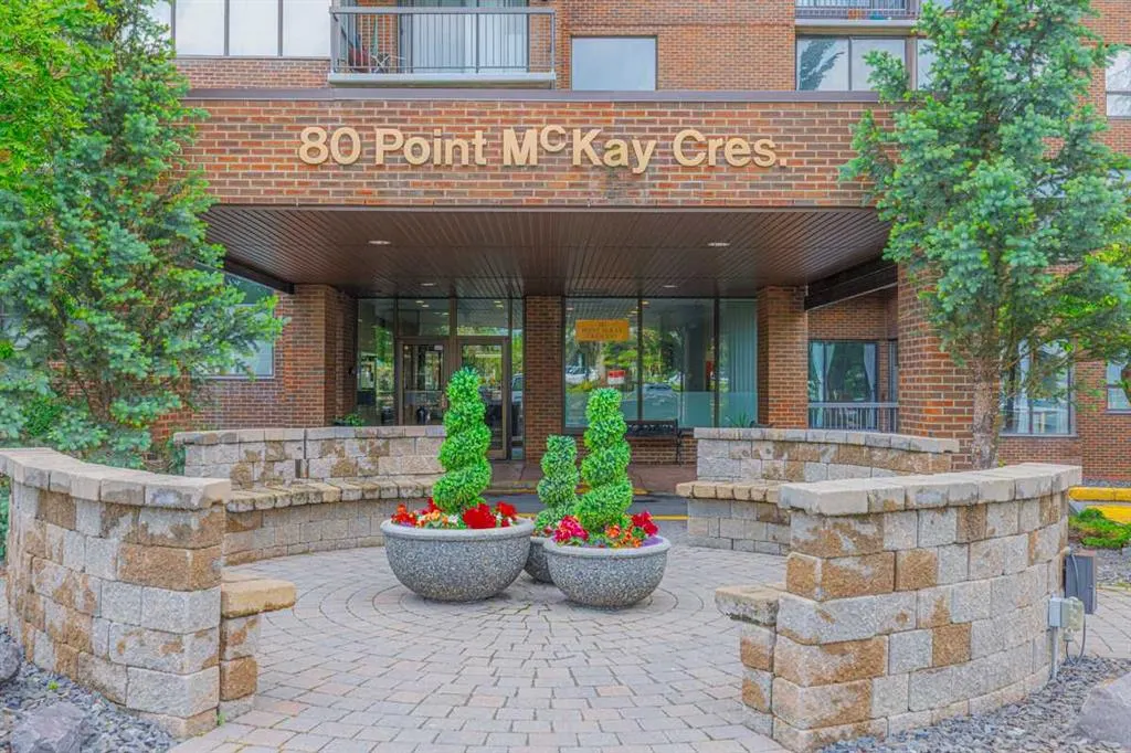 80 Point Mckay Crescent NW #208