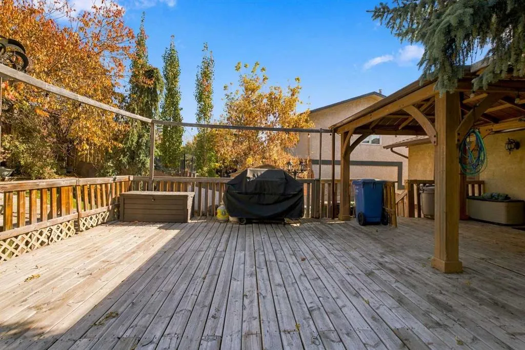 96 Ranchridge Drive NW
