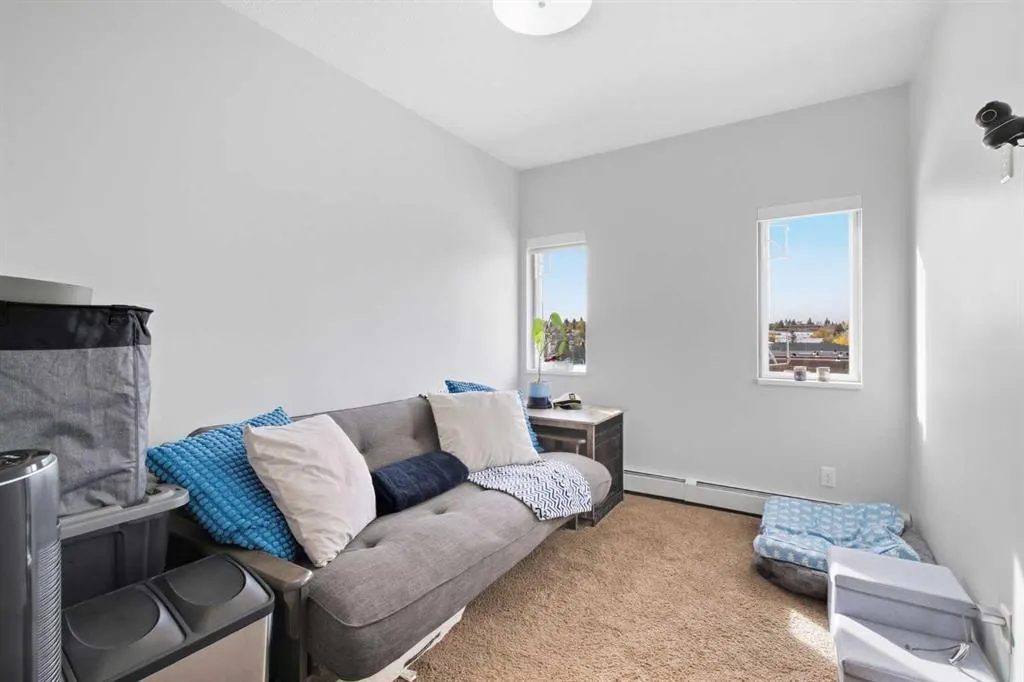 1521 26 Avenue SW #405