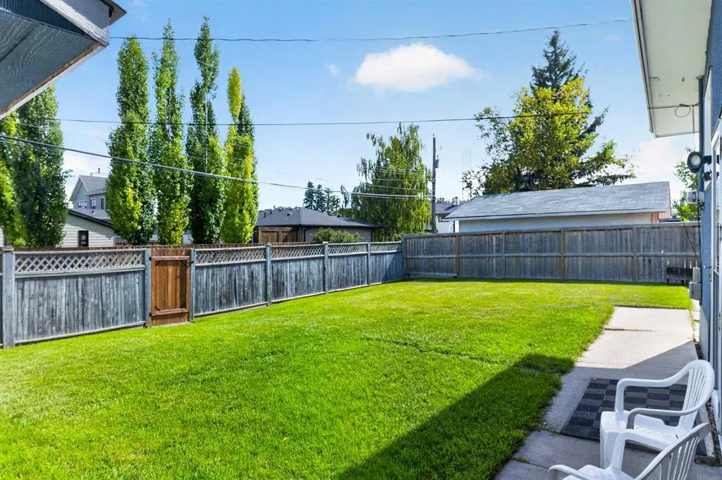 6516 Crowchild Trail SW