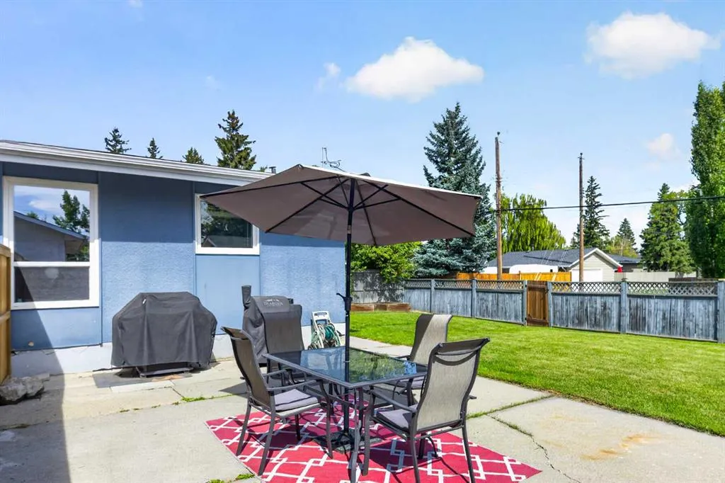 6516 Crowchild Trail SW