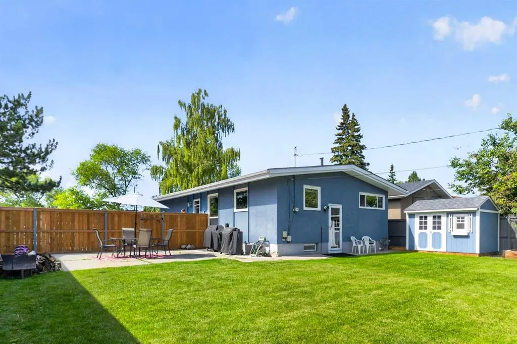 6516 Crowchild Trail SW