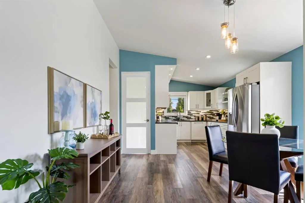 6516 Crowchild Trail SW