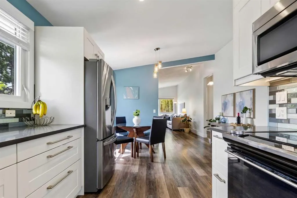 6516 Crowchild Trail SW