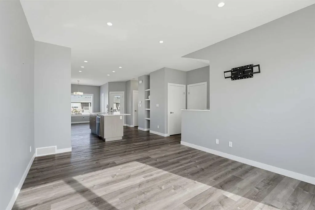 60 Evergreen Way