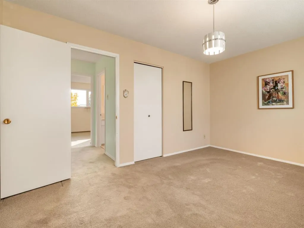 1206 27th Street N