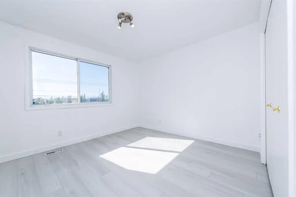 3029 Rundleson Road NE #34