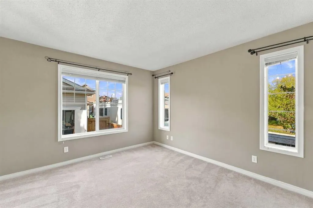 75 Evansdale Way NW