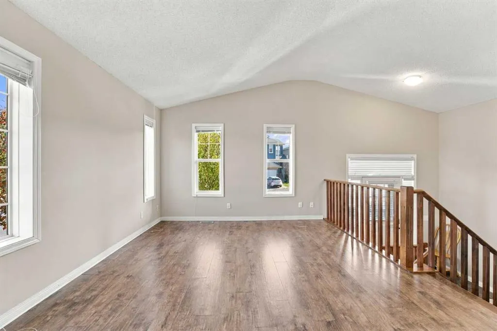 75 Evansdale Way NW