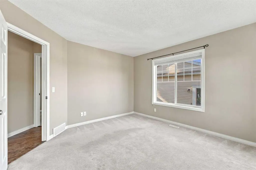 75 Evansdale Way NW