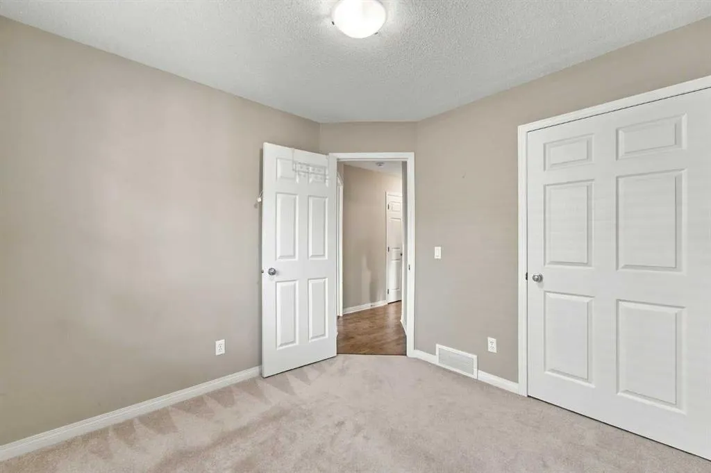 75 Evansdale Way NW
