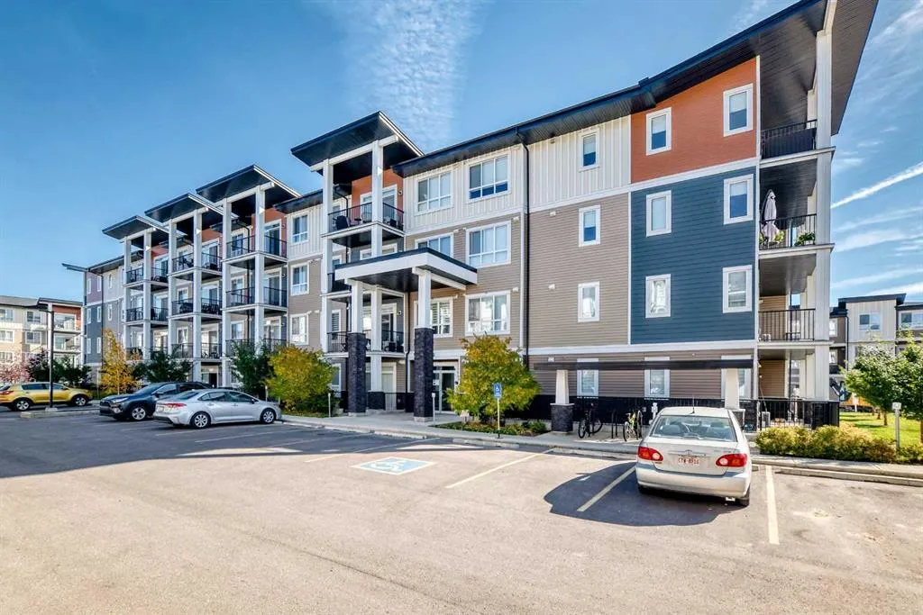 25 Walgrove Walk SE #110