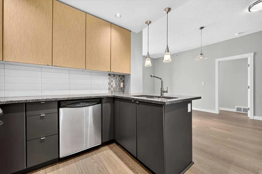 788 12 Avenue SW #707